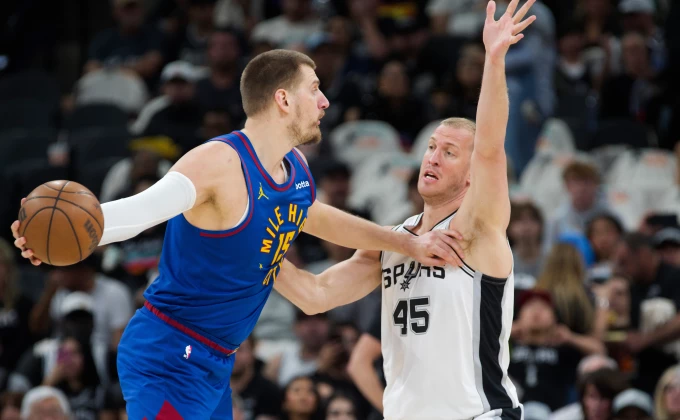 AP Photo/Darren Abate